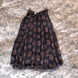 Patterned loose tunic top